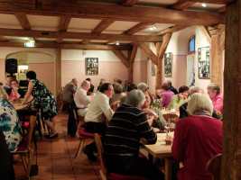 Nach einem guten Essen wurde die Gelegenheit zum Gespräch ausführlich genutzt.